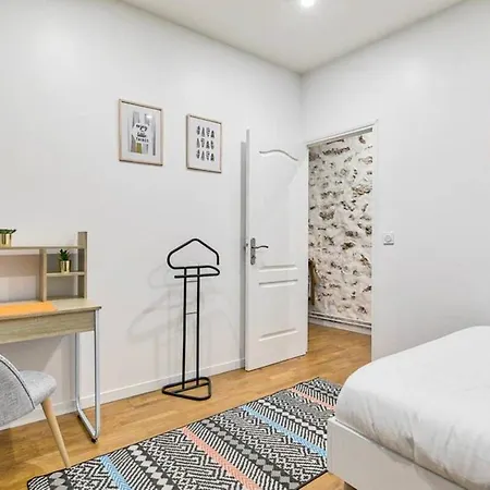 Apartment Familial Proche Saint-lazarre - 6p *
