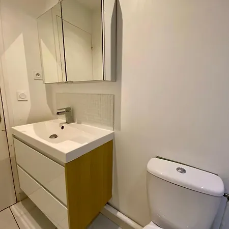 Familial Proche Saint-lazarre - 6p Apartment *